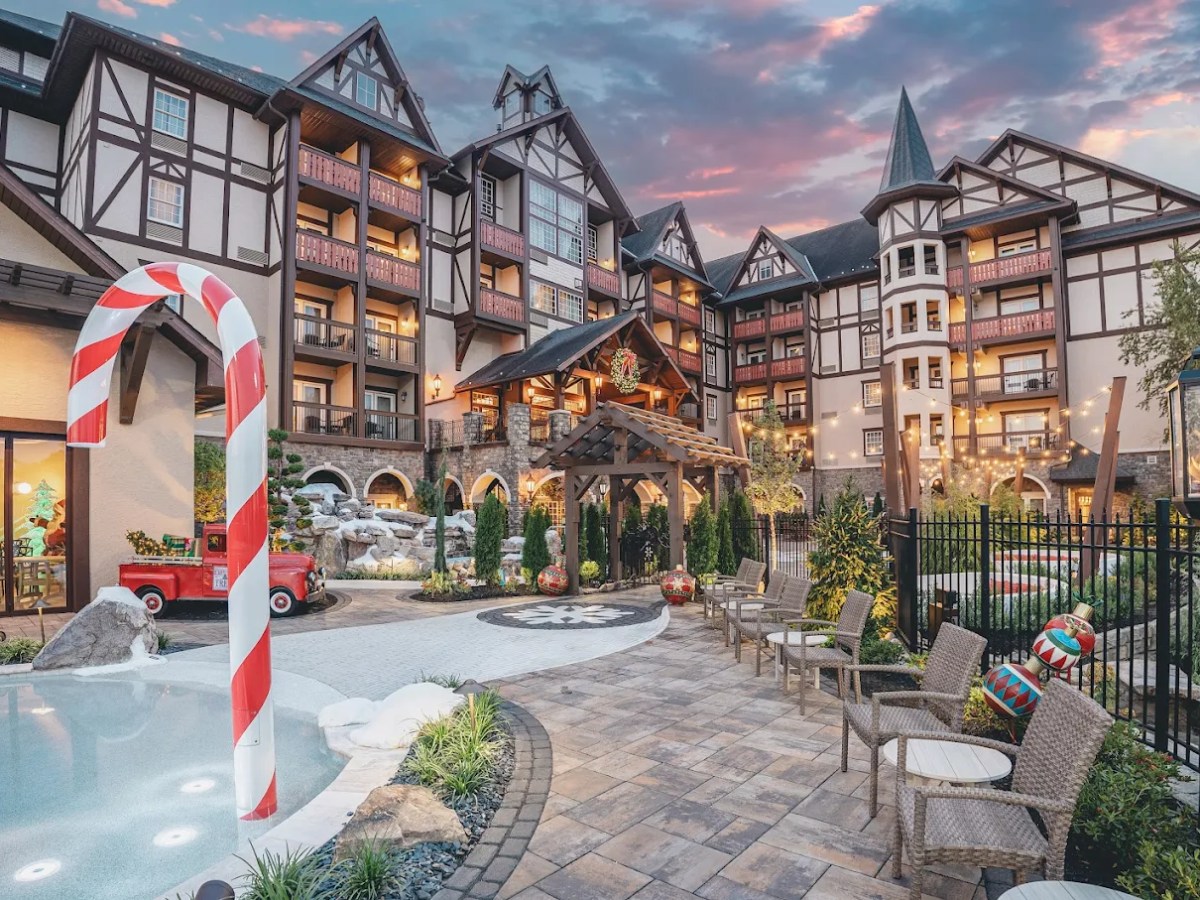 “5 Days, 2 Sisters, and a Smoky Mountain&nbsp;Escape”